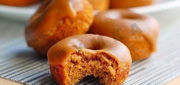 Имбирные пончики с глазурью в духовке