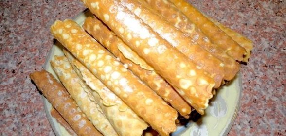 Вафельные трубочки в вафельнице
