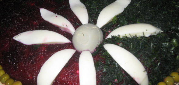 Помидоры молосольные с начинкой