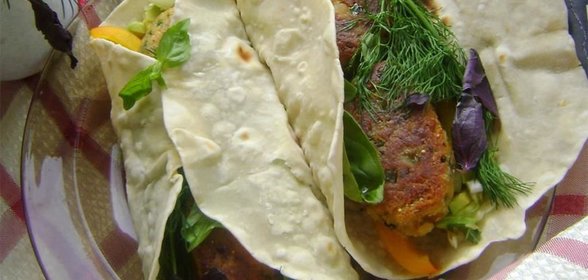 Нутовые котлеты