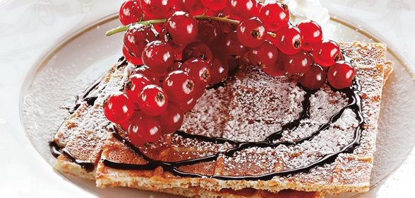 Бельгийский завтрак (домашние вафли и горячий шоколад)