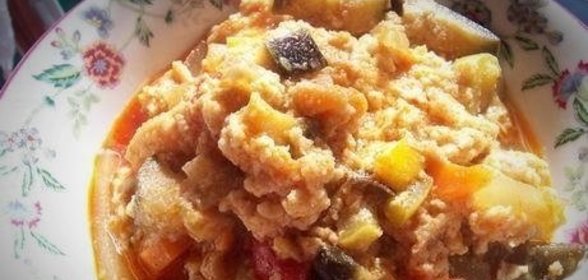 Кабачки, тушеные с фаршем