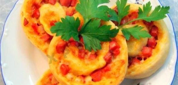 Рулетики-пиццы из творожного теста