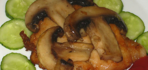 Свиные отбивные с грибами