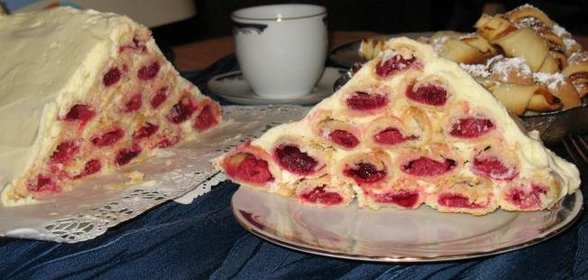 торт Монастырская изба