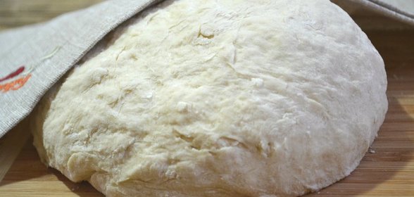 Быстрое бездрожжевое тесто для пирожков