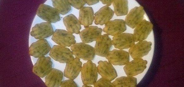 Печенье «Мадлен» с чаем