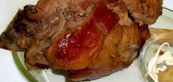 Шашлык из птицы с орехами и сыром