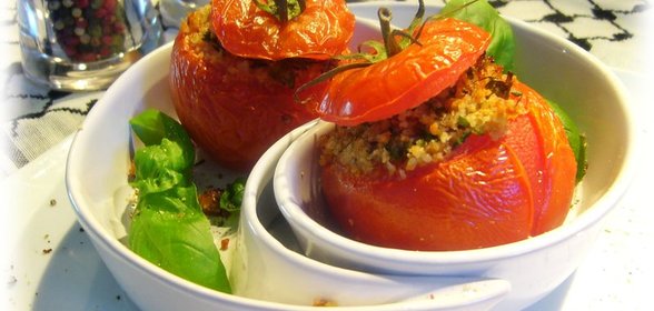 Помидоры фаршированные пикантные