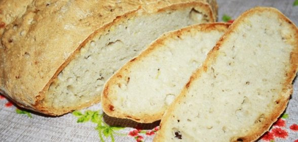 Домашний хлеб с картофелем и кабачком