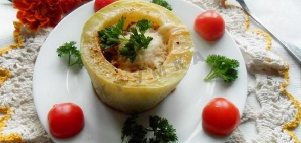 Кабачки фаршированные мясом в мультиварке