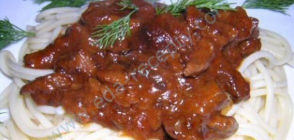 Жаркое из говядины с грибами