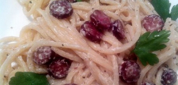 Ветчина с яблоками на шампурах