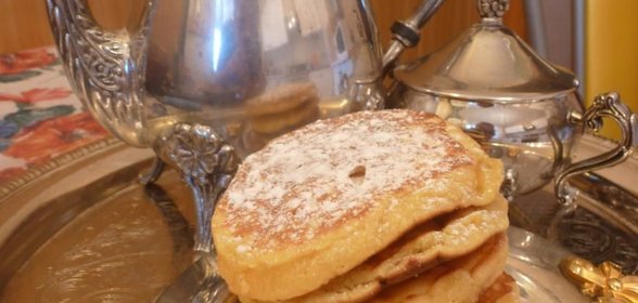 Пышные творожно-морковные блинчики