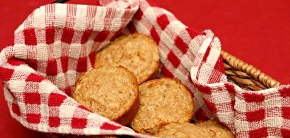 Овсяные маффины с изюмом