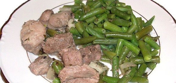 Баранина, кусочками запеченная в духовке