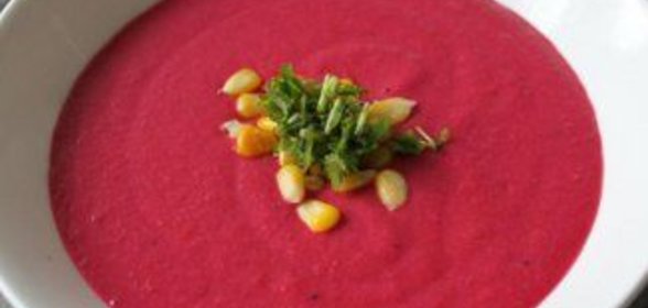 Свекольный суп на кокосовом молоке