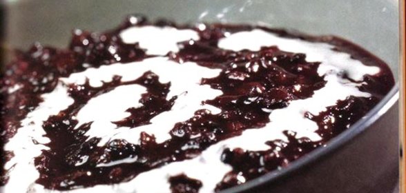 Индонезийский пуддинг из черного риса