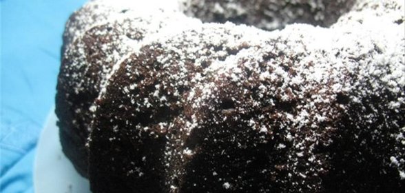 Шоколадный кекс с черносливом