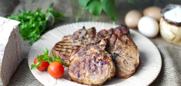 Свинина на косточке на гриле