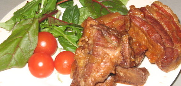 Свиные ребрышки в карамельном соусе