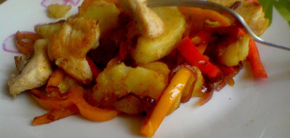 Куриное филе с болгарским перцем и картофелем