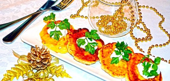 Сырные оладьи с кешью