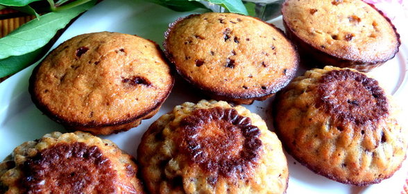 Кексы-маннички с бананом и сырочками