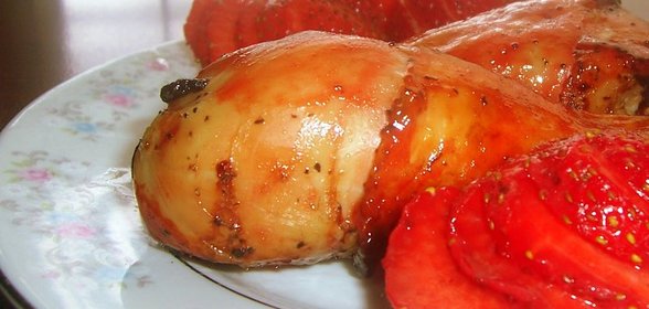 куриные голени в клубничном барбекю