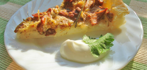 Картофельный пирог с лисичками