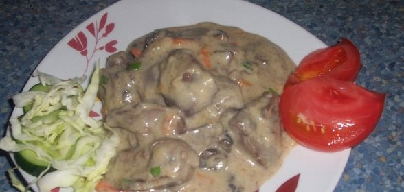 Куриная печень в соусе