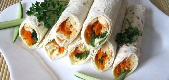 Рулет из лаваша с сулугуни