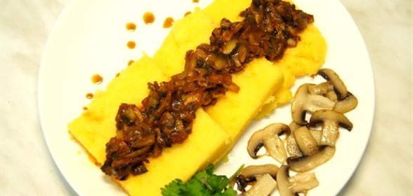 Полента с грибами