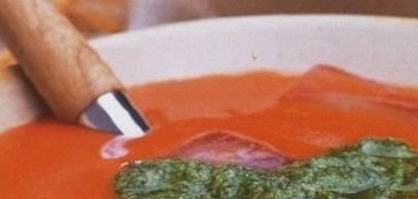 Суп картофельный с пельменями из кальмаров
