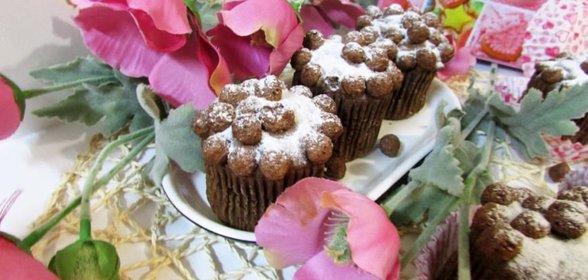 Кексы из мороженого с шоколадными шариками