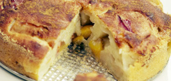 Яблочно-сливовый пирог