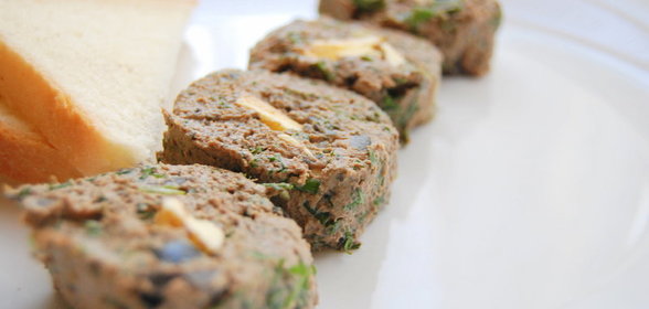 Паштет с марсалой и маслинами