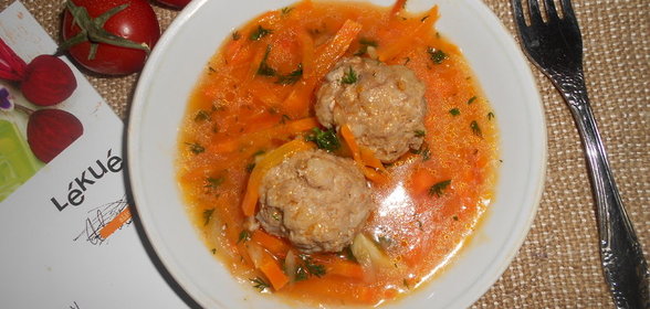 Мясные шарики в томатном соусе