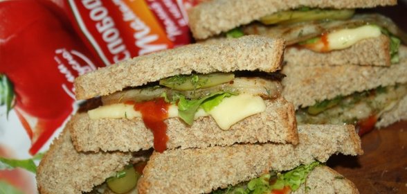 Хрустящие сэндвичи Cheese+bacon