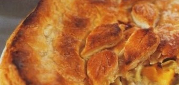 Запеканка из бекона, порея и яиц