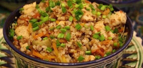 Азу из курицы с гречкой