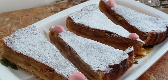 Баклажанные рулетики