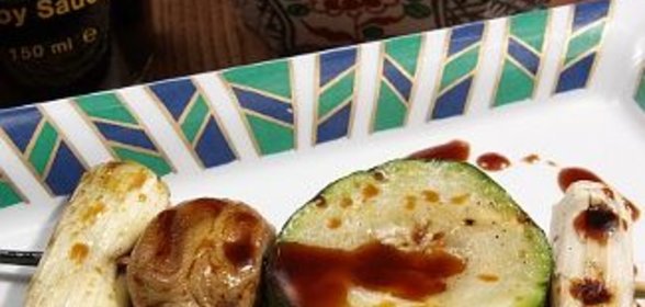 Шашлычки из куриной печени с овощами и маринадом-дип-соусом Киккоман