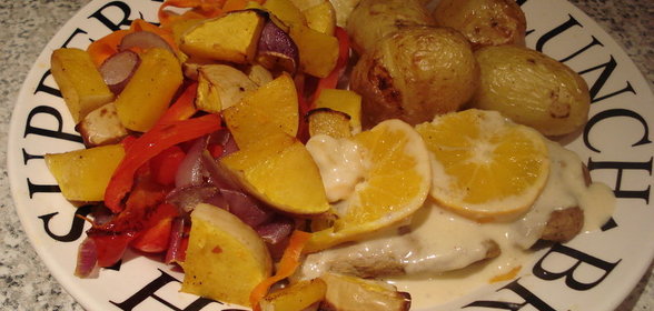 Филе утки под сливочным соусом с овощным ассорти