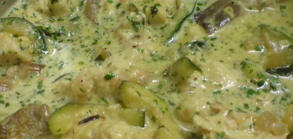 Индейка с грибами и цуккини в сливочно-имбирном соусе