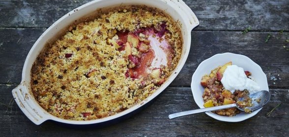 Персиковый крамбл