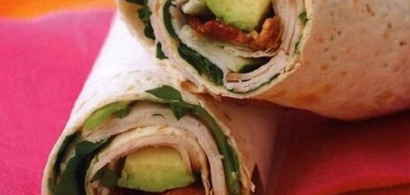 Закуска из лаваша с индейкой