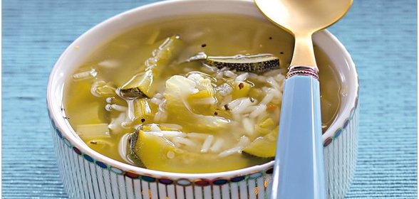 Ливанский зеленый суп с рисом