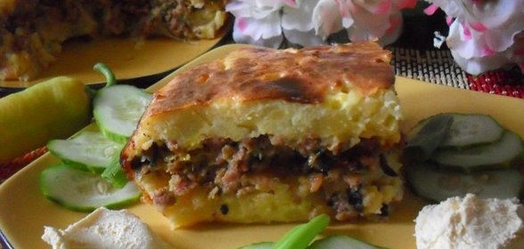 Картофельная запеканка с фаршем и шампиньонами