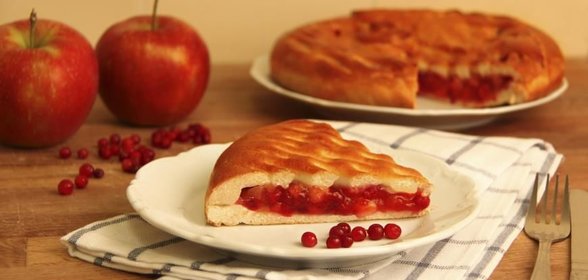 ПИРОГ С БРУСНИКОЙ И ЯБЛОКАМИ ОТ ОКЕЙ